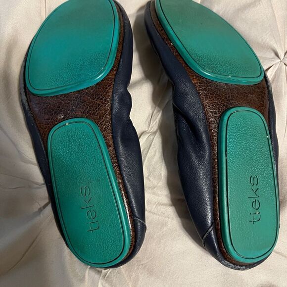Tieks Women's Navy Ballet Flats - Picture 6 of 7
